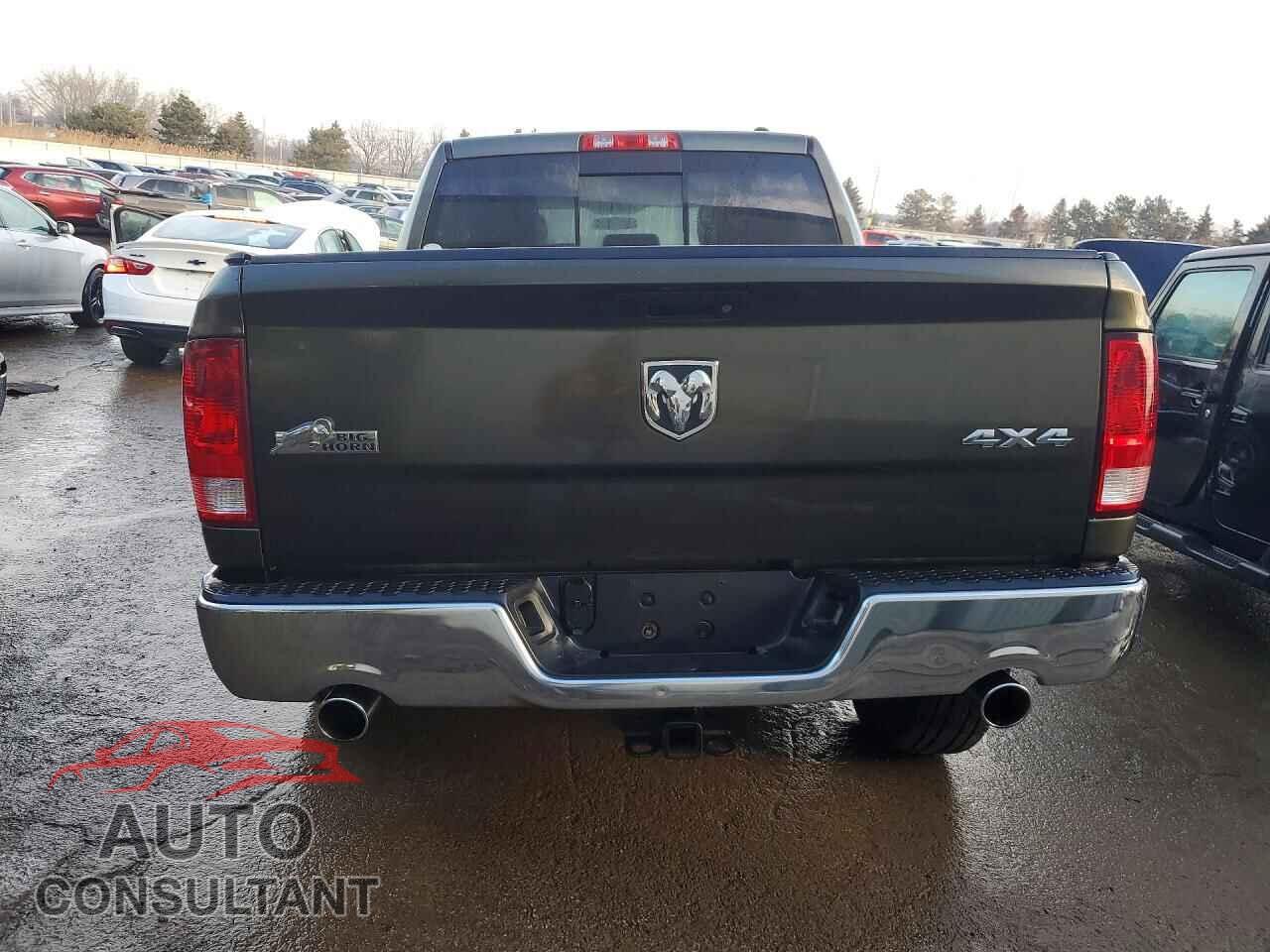 DODGE RAM 1500 2012 - 1C6RD7LT2CS117167