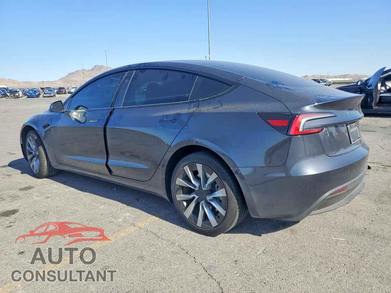 TESLA MODEL 3 2024 - 5YJ3E1EA1RF729757