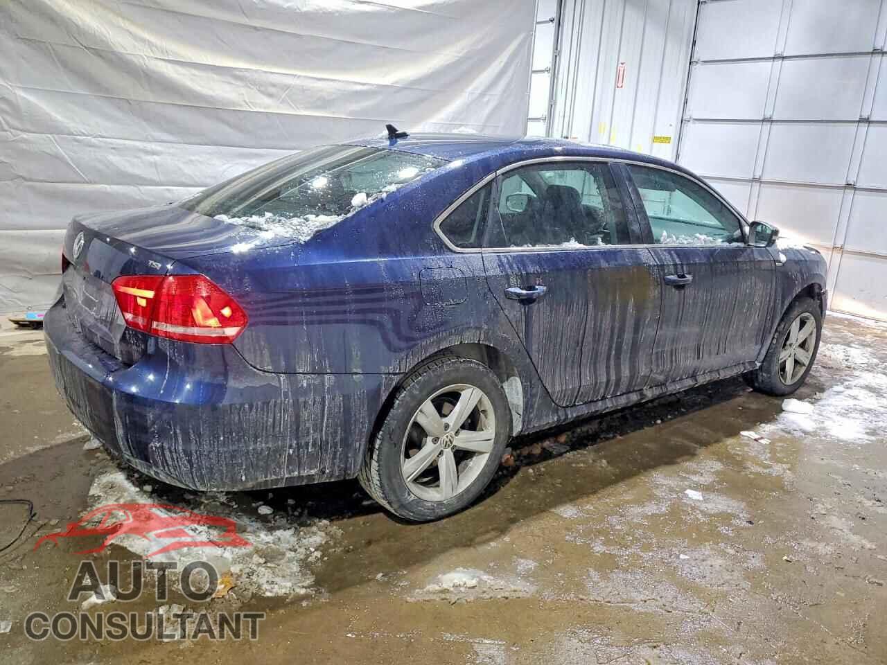 VOLKSWAGEN PASSAT 2014 - 1VWAT7A31EC032178