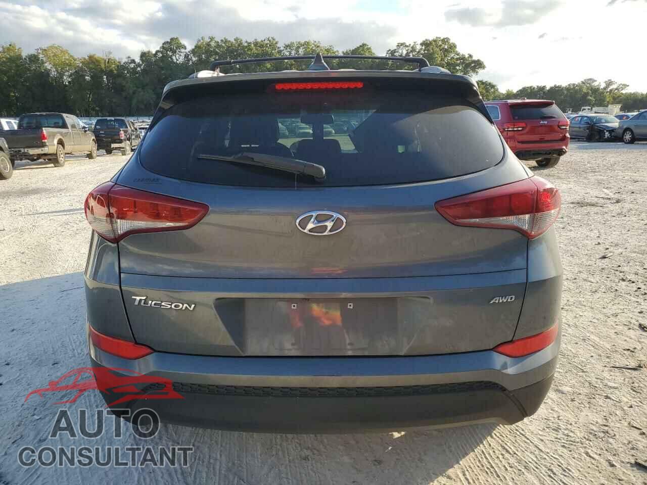 HYUNDAI TUCSON 2017 - KM8J3CA45HU454744