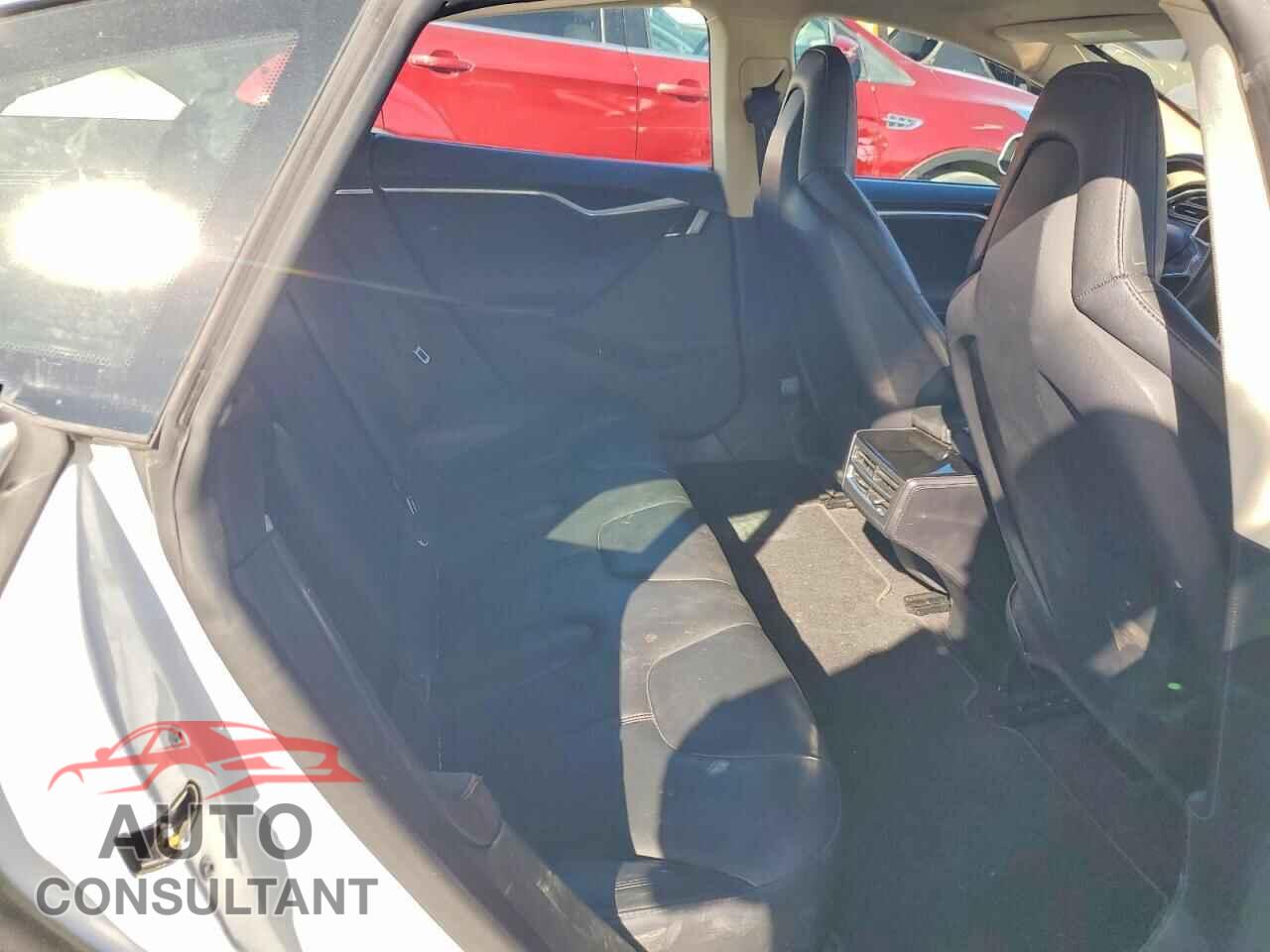 TESLA MODEL S 2013 - 5YJSA1CG4DFP03628