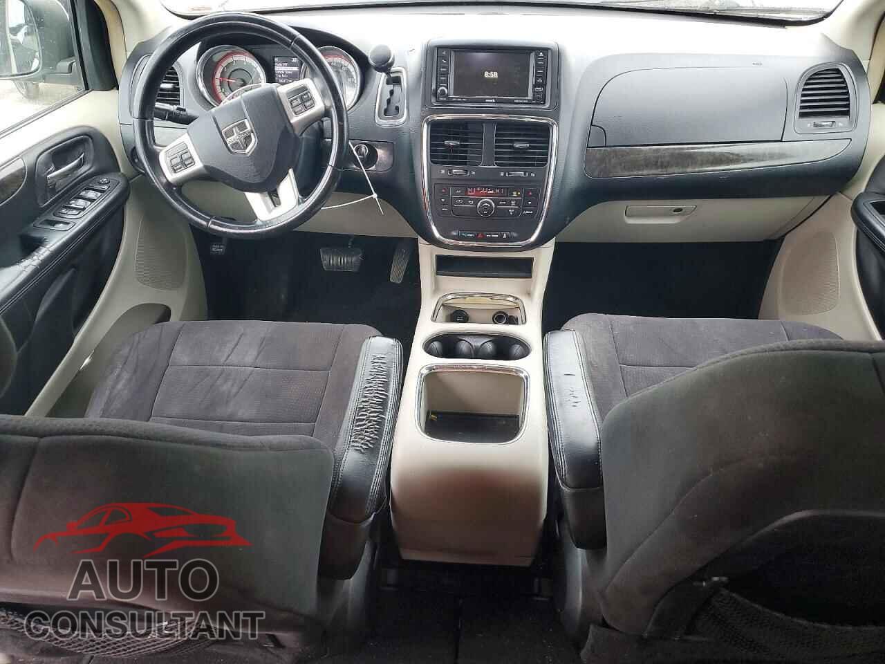 DODGE CARAVAN 2011 - 2D4RN5DG3BR679352