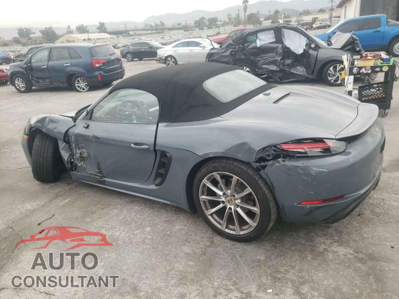 PORSCHE BOXSTER 2017 - WP0CA2A82HS220444