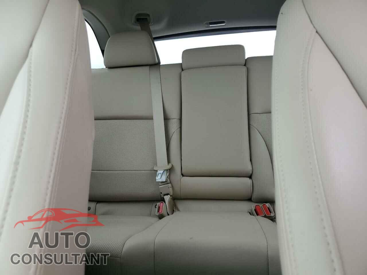 SUBARU OUTBACK 2017 - 4S4BSANC7H3298600