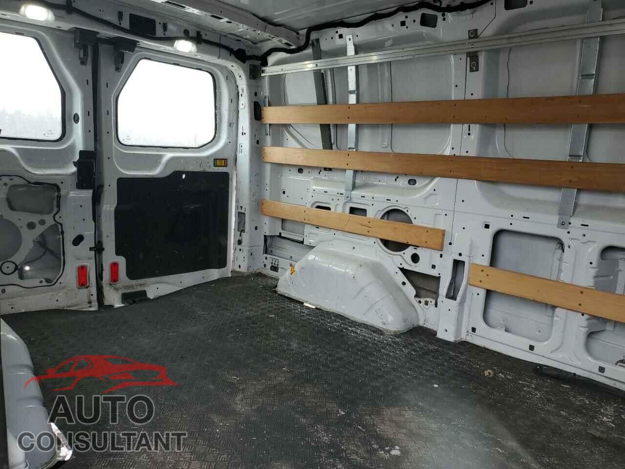 FORD TRANSIT 2018 - 1FTYR1ZM4JKB32480