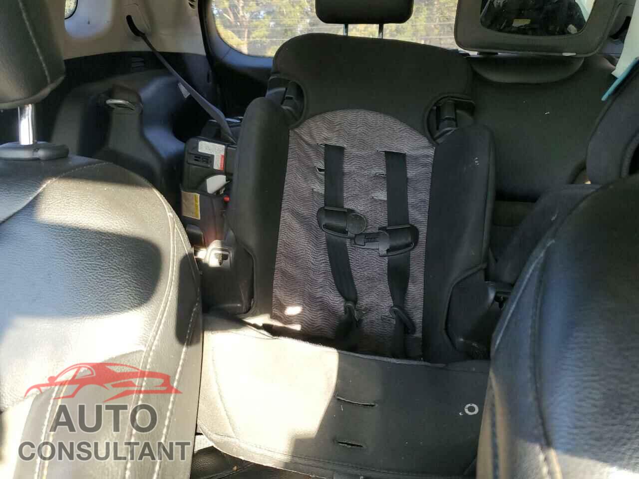 JEEP COMPASS 2018 - 3C4NJCBB0JT500585