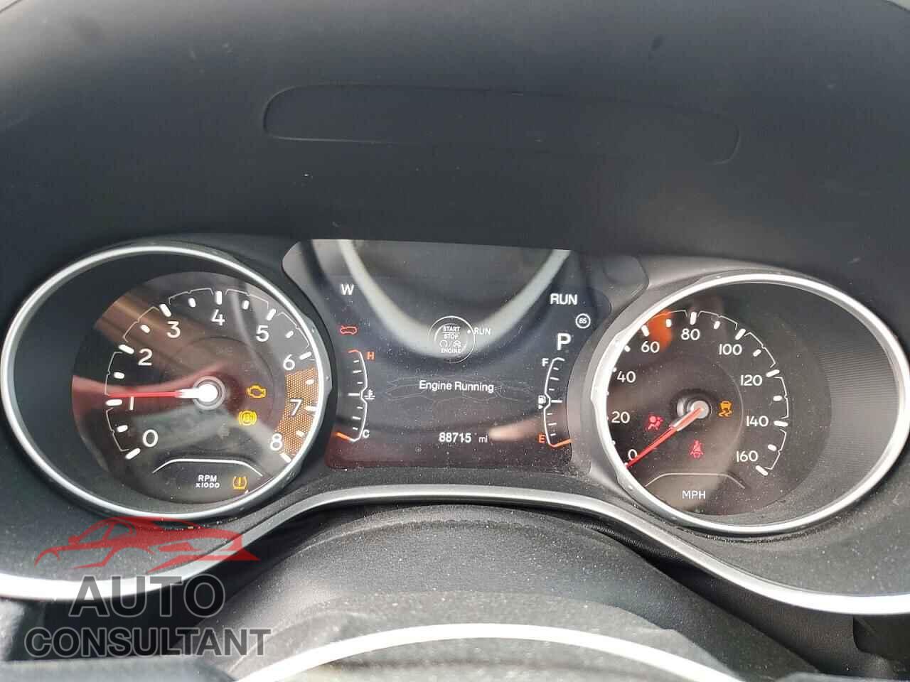 JEEP COMPASS 2019 - 3C4NJDCB5KT813234