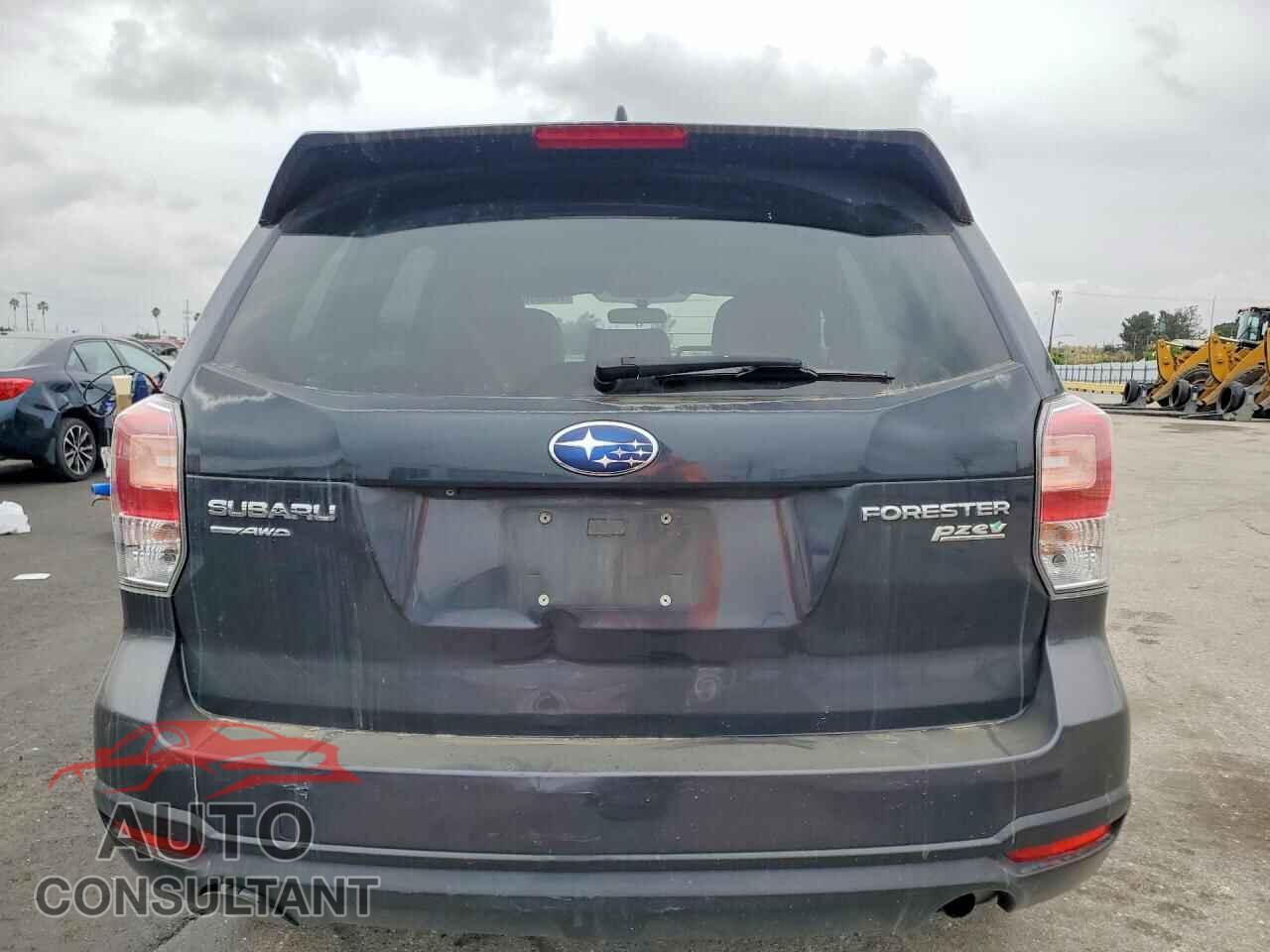 SUBARU FORESTER 2017 - JF2SJAEC2HH804331