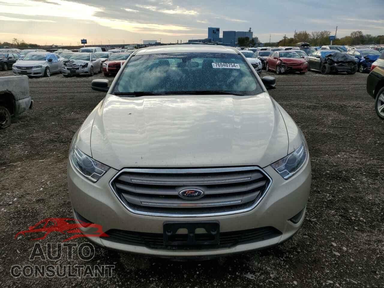 FORD TAURUS 2017 - 1FAHP2D8XHG145324