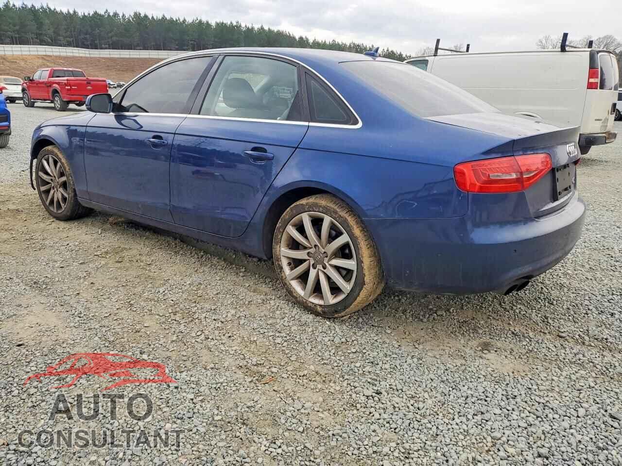 AUDI A4 2013 - WAUKFAFL3DN024507