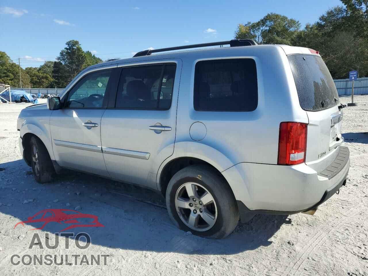 HONDA PILOT 2011 - 5FNYF3H57BB009852
