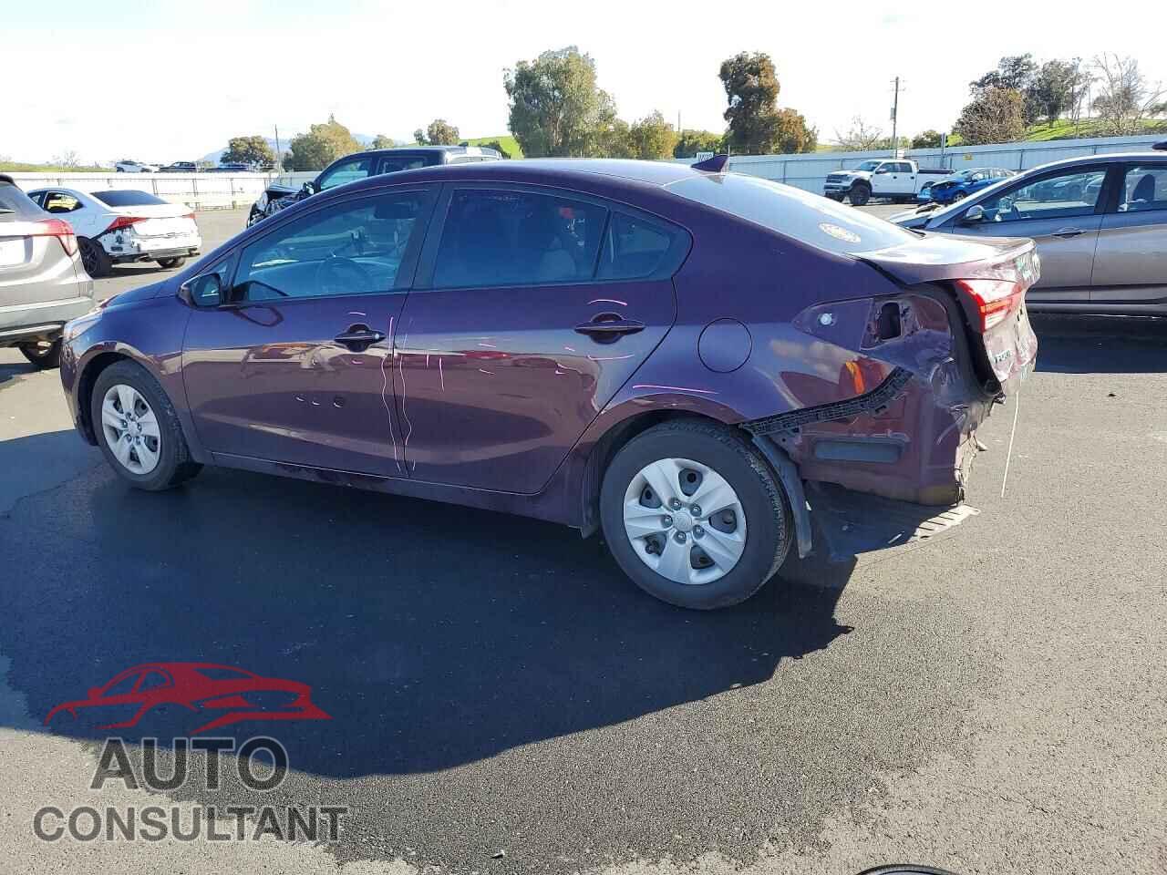 KIA FORTE 2017 - 3KPFL4A74HE039164