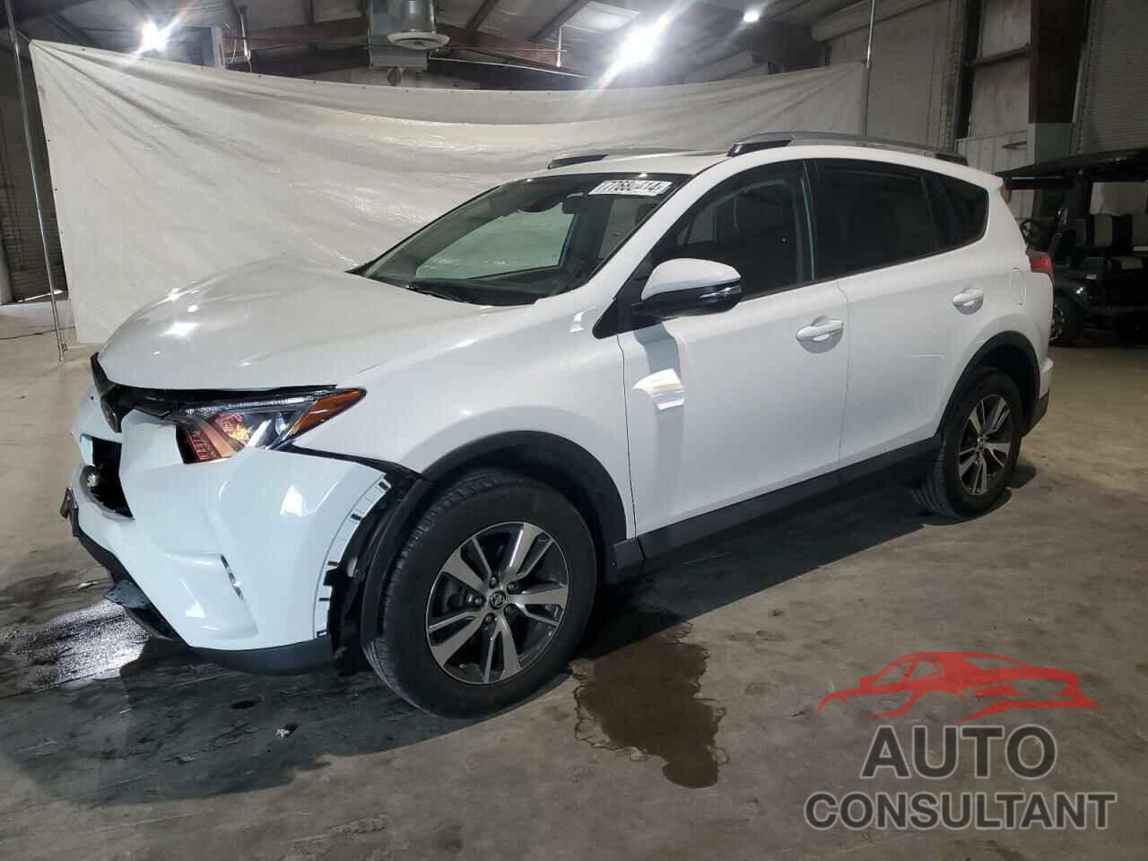 TOYOTA RAV4 2018 - 2T3RFREV1JW805338