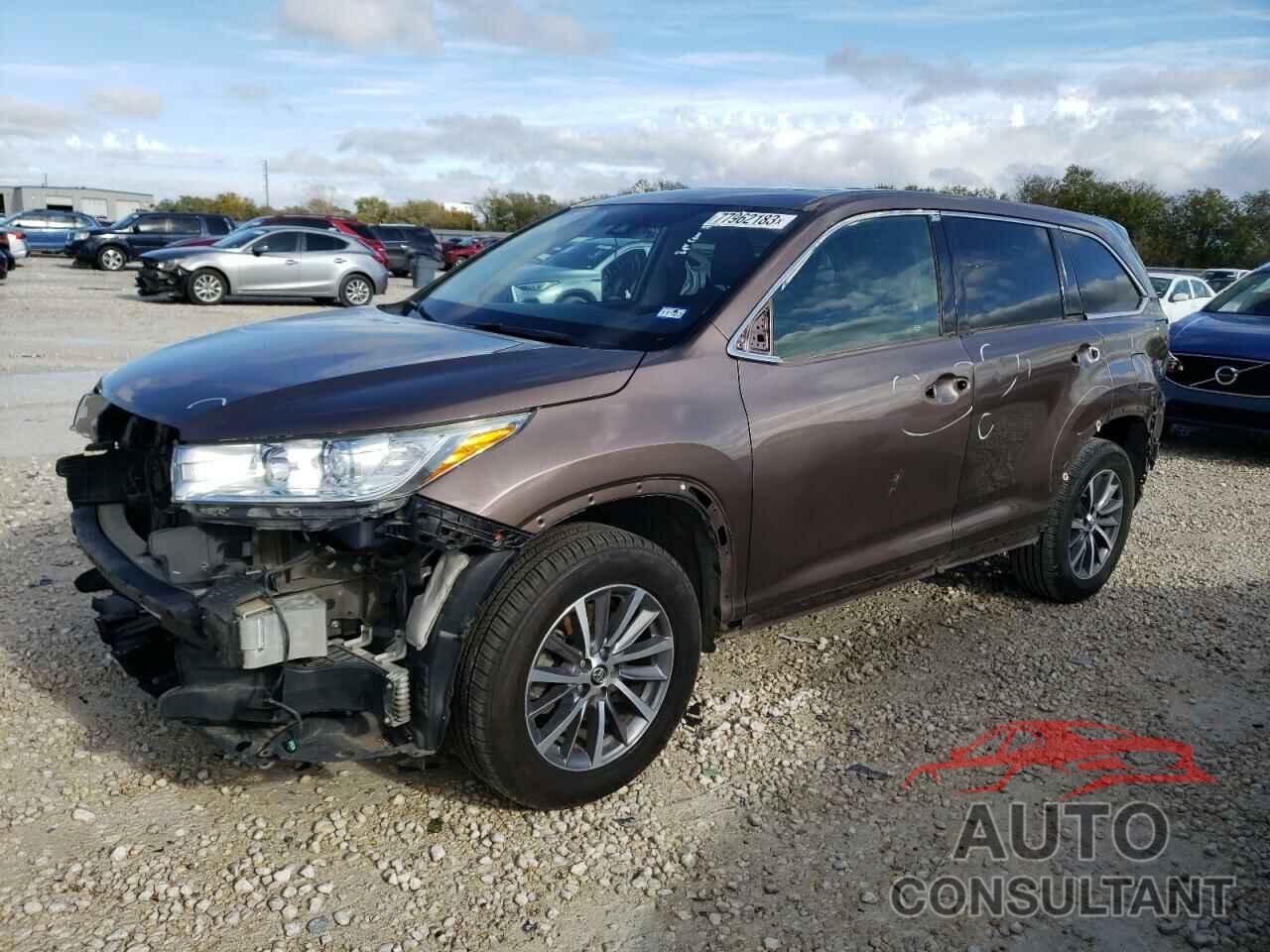 TOYOTA HIGHLANDER 2018 - 5TDKZRFH1JS251821