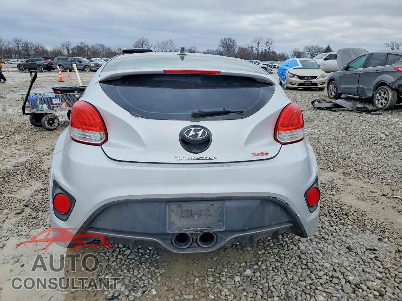 HYUNDAI VELOSTER 2013 - KMHTC6AE6DU171086