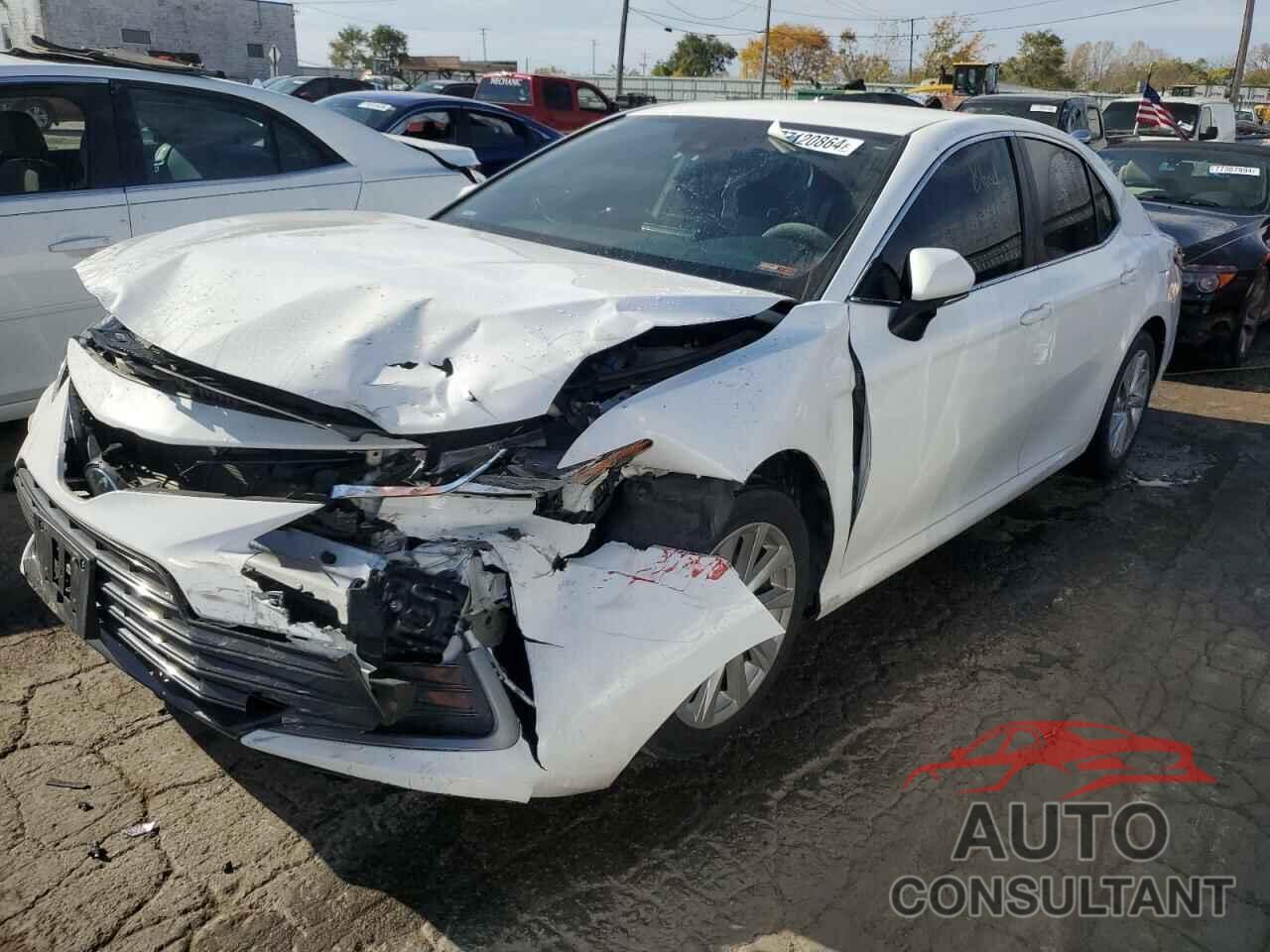 TOYOTA CAMRY 2021 - 4T1C11AK5MU608039