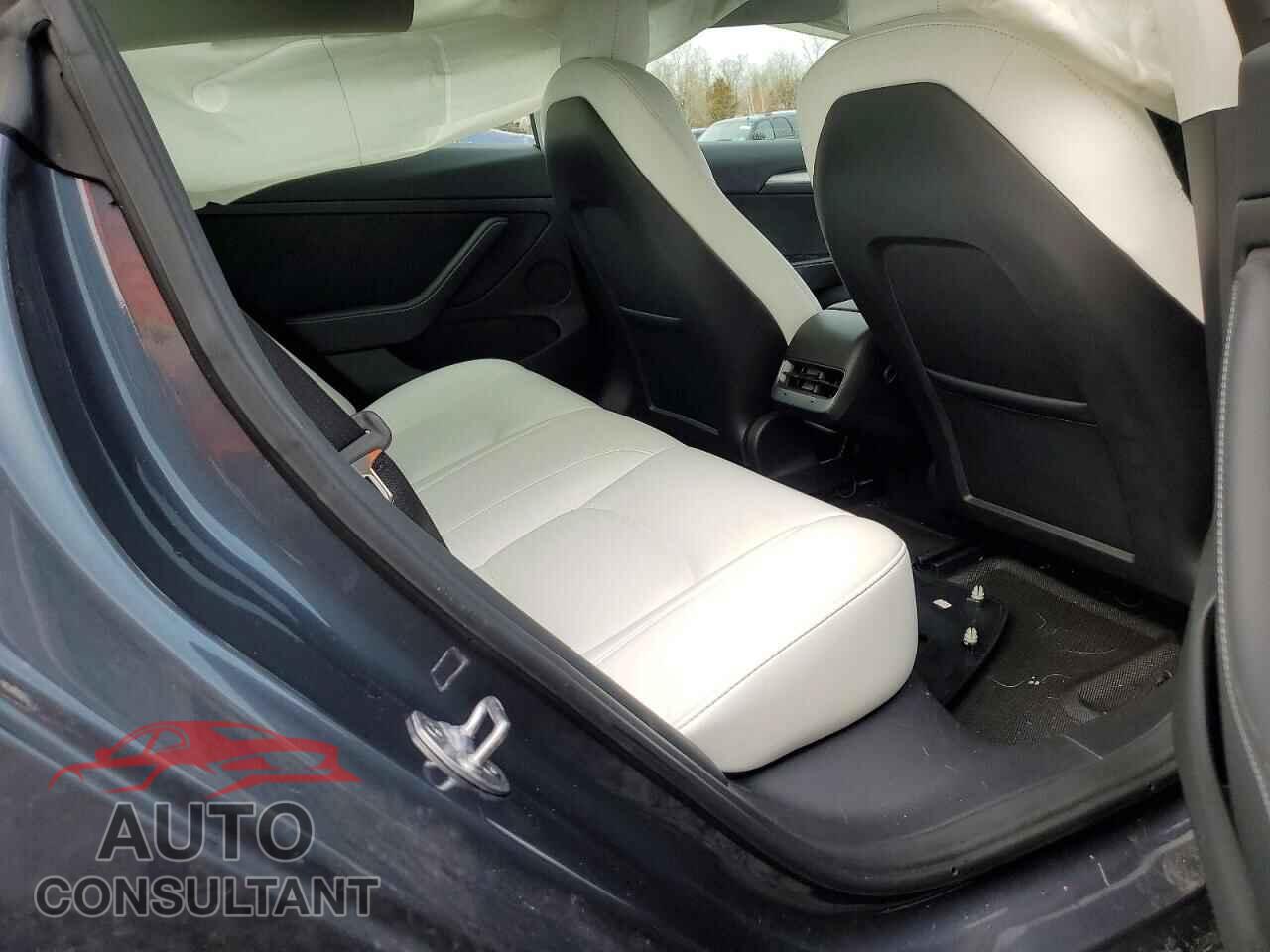 TESLA MODEL 3 2022 - 5YJ3E1EB5NF342311