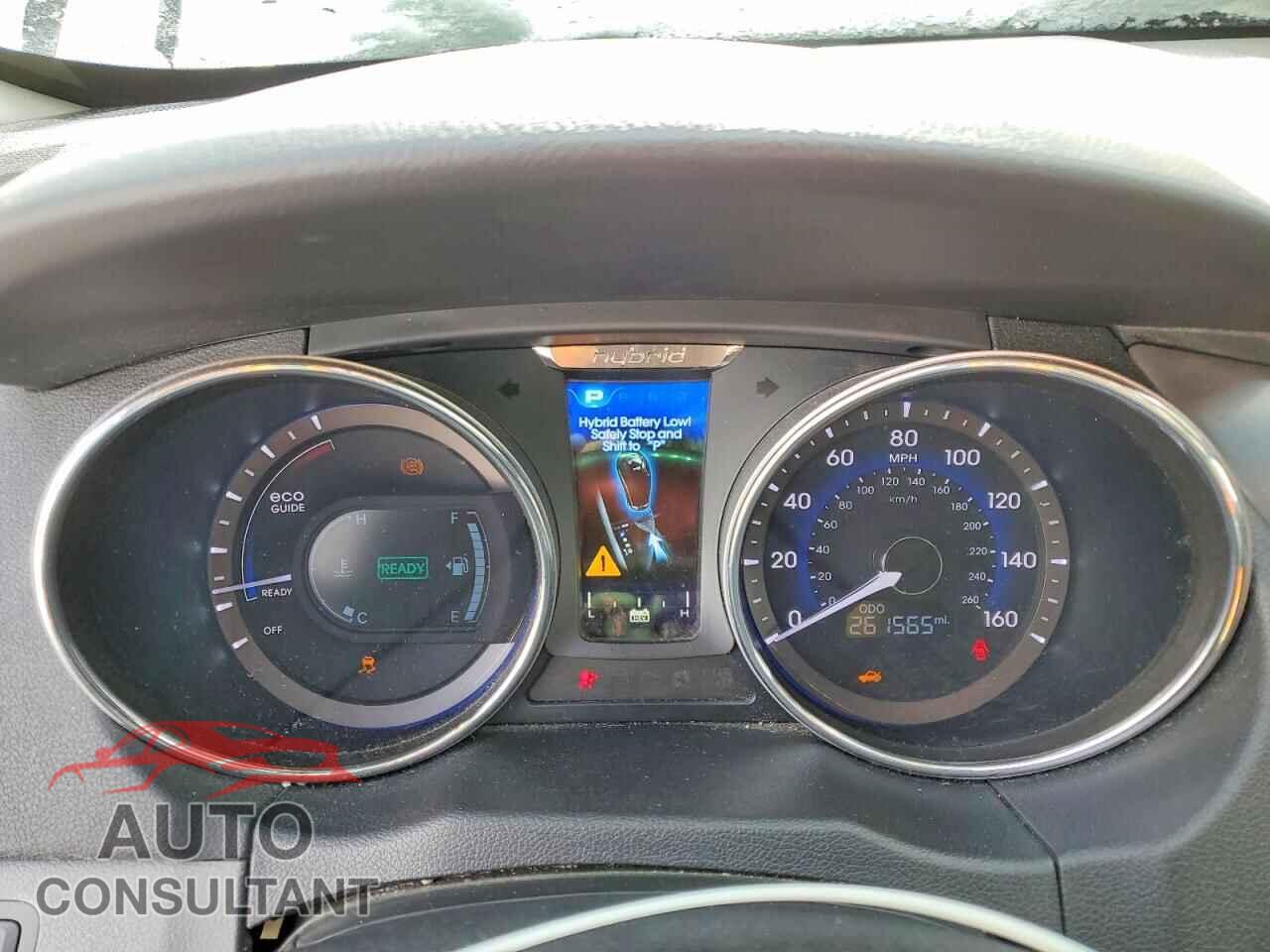 HYUNDAI SONATA 2015 - KMHEC4A42FA129572