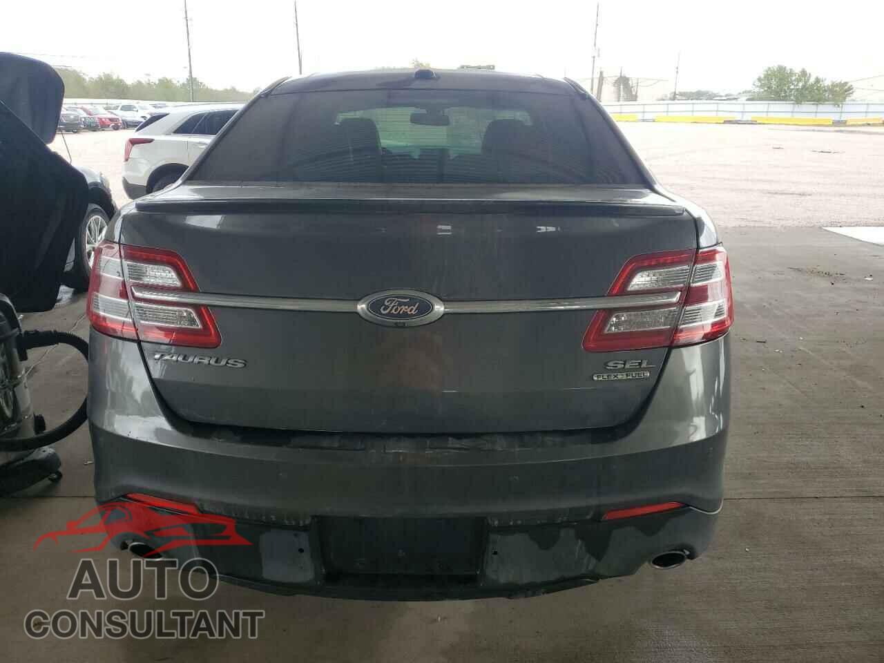 FORD TAURUS 2016 - 1FAHP2E84GG140021