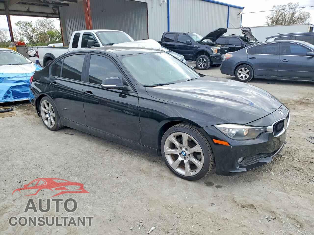 BMW 320 2014 - WBA3B1G54ENS79118