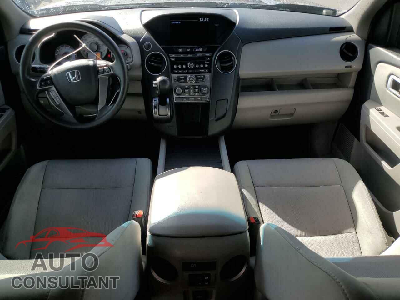 HONDA PILOT 2015 - 5FNYF3H46FB021178