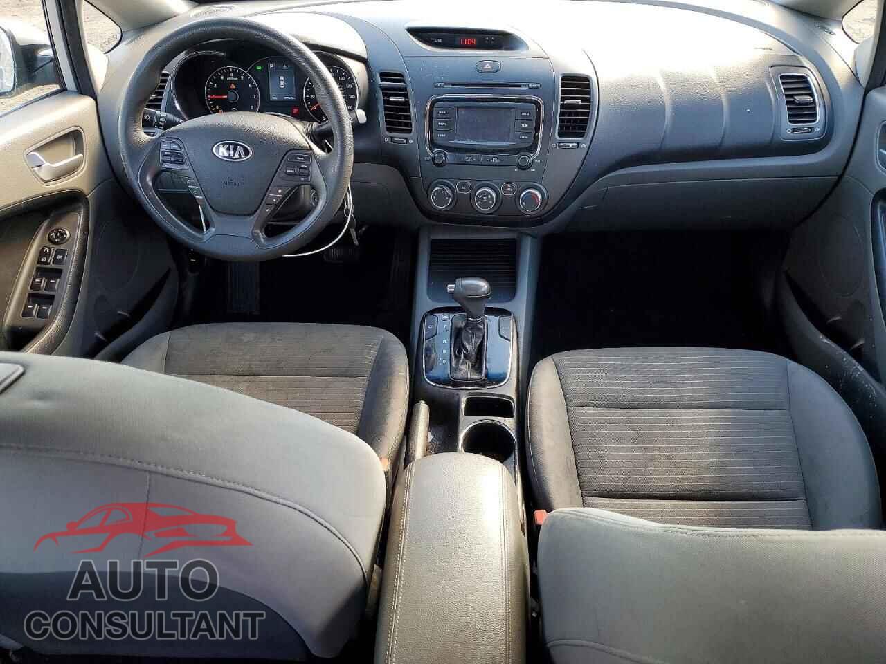 KIA FORTE 2017 - 3KPFL4A7XHE140662