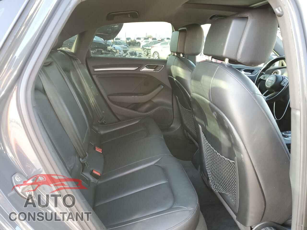 AUDI A3 2017 - WAUAUGFF2H1053007