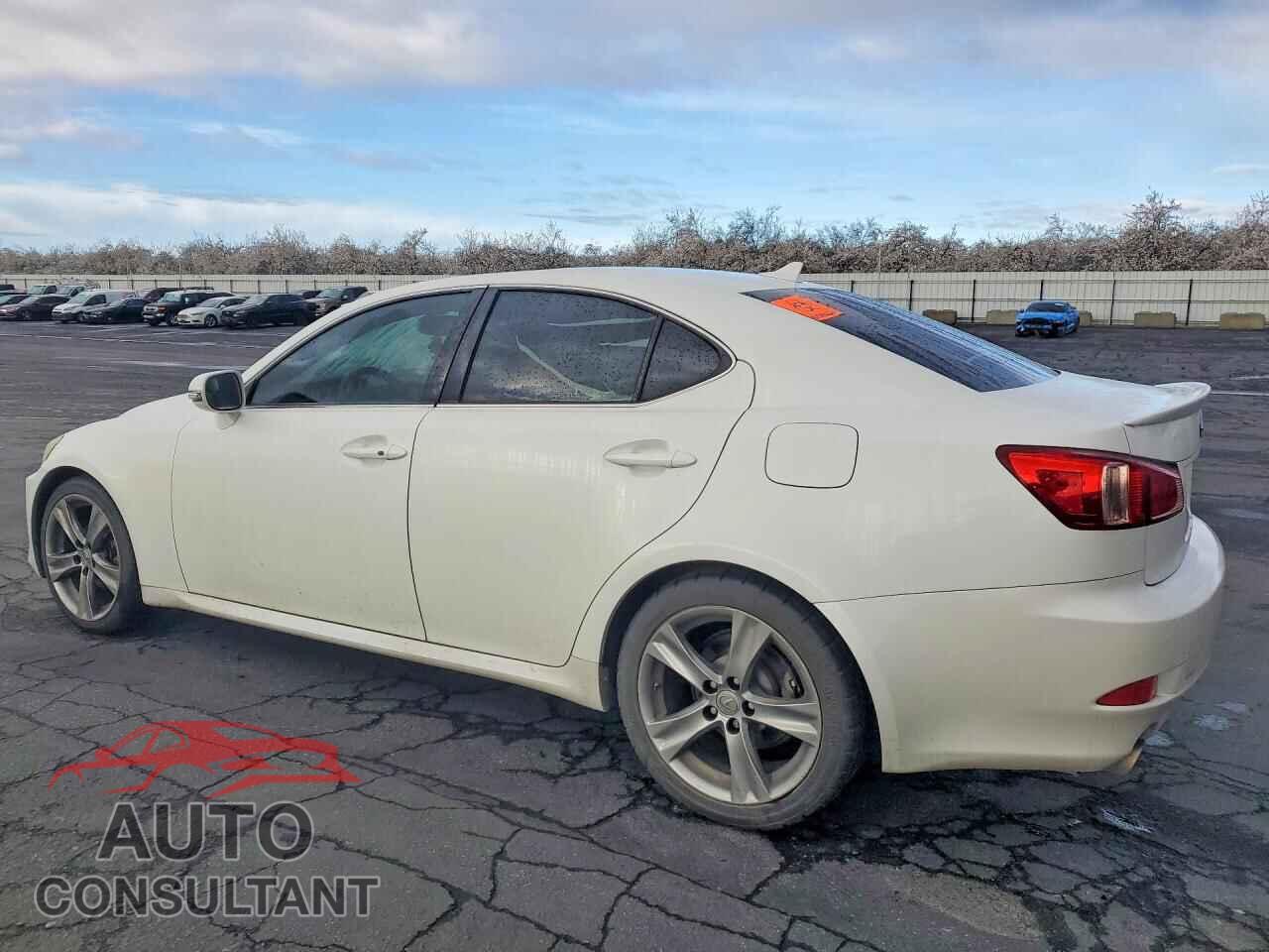 LEXUS IS 2012 - JTHBF5C24C5168103