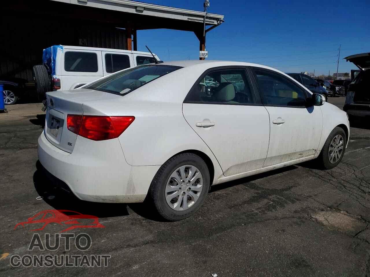 KIA FORTE 2011 - KNAFU4A27B5893261