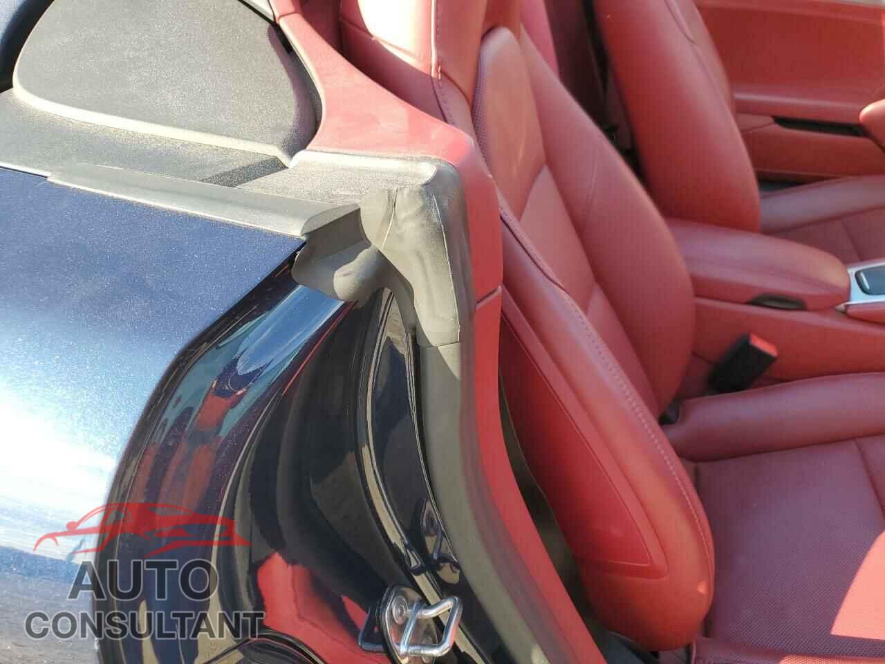 PORSCHE BOXSTER 2018 - WP0CA2A89JS210094
