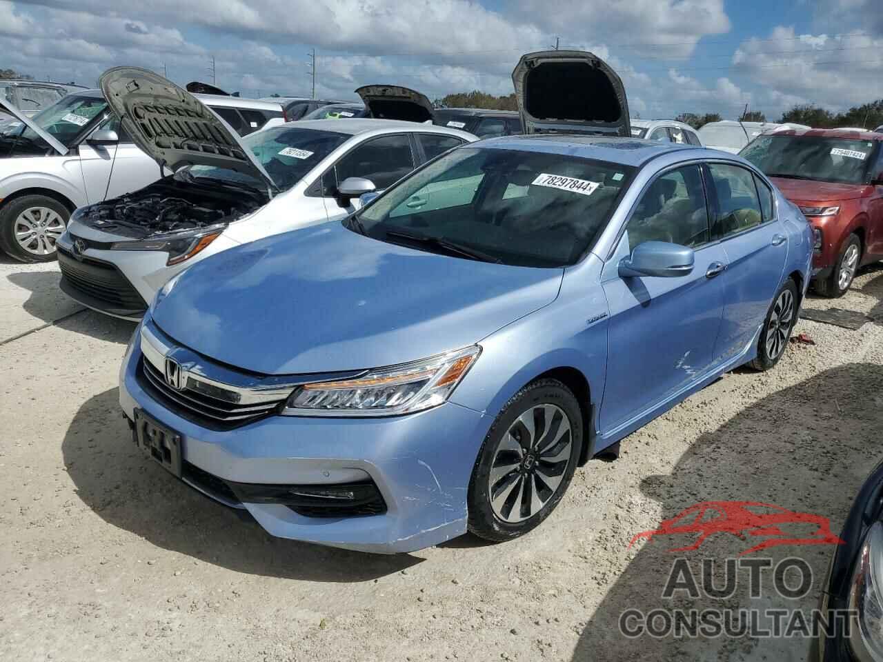 HONDA ACCORD 2017 - JHMCR6F70HC007730