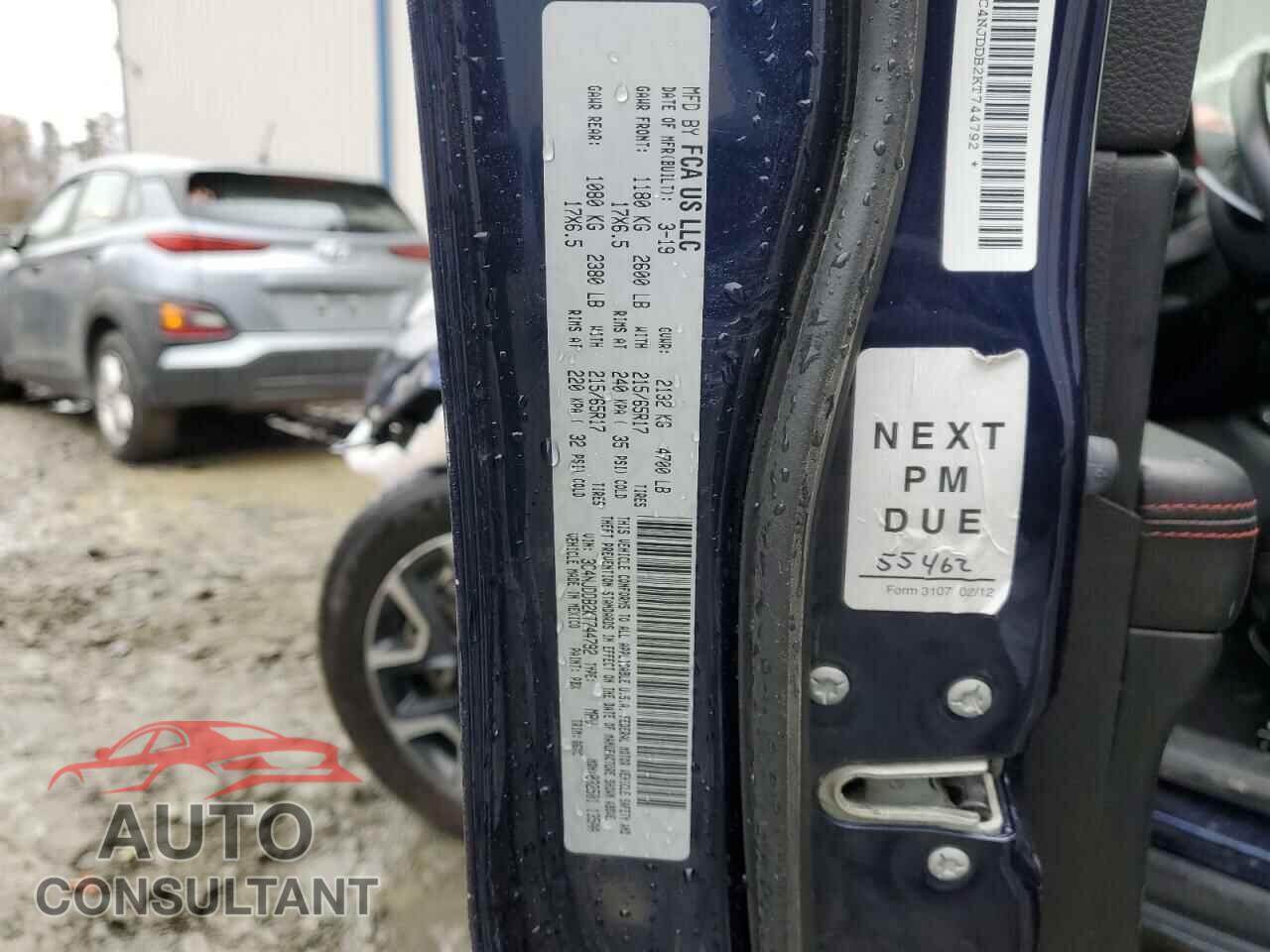JEEP COMPASS 2019 - 3C4NJDDB2KT744792