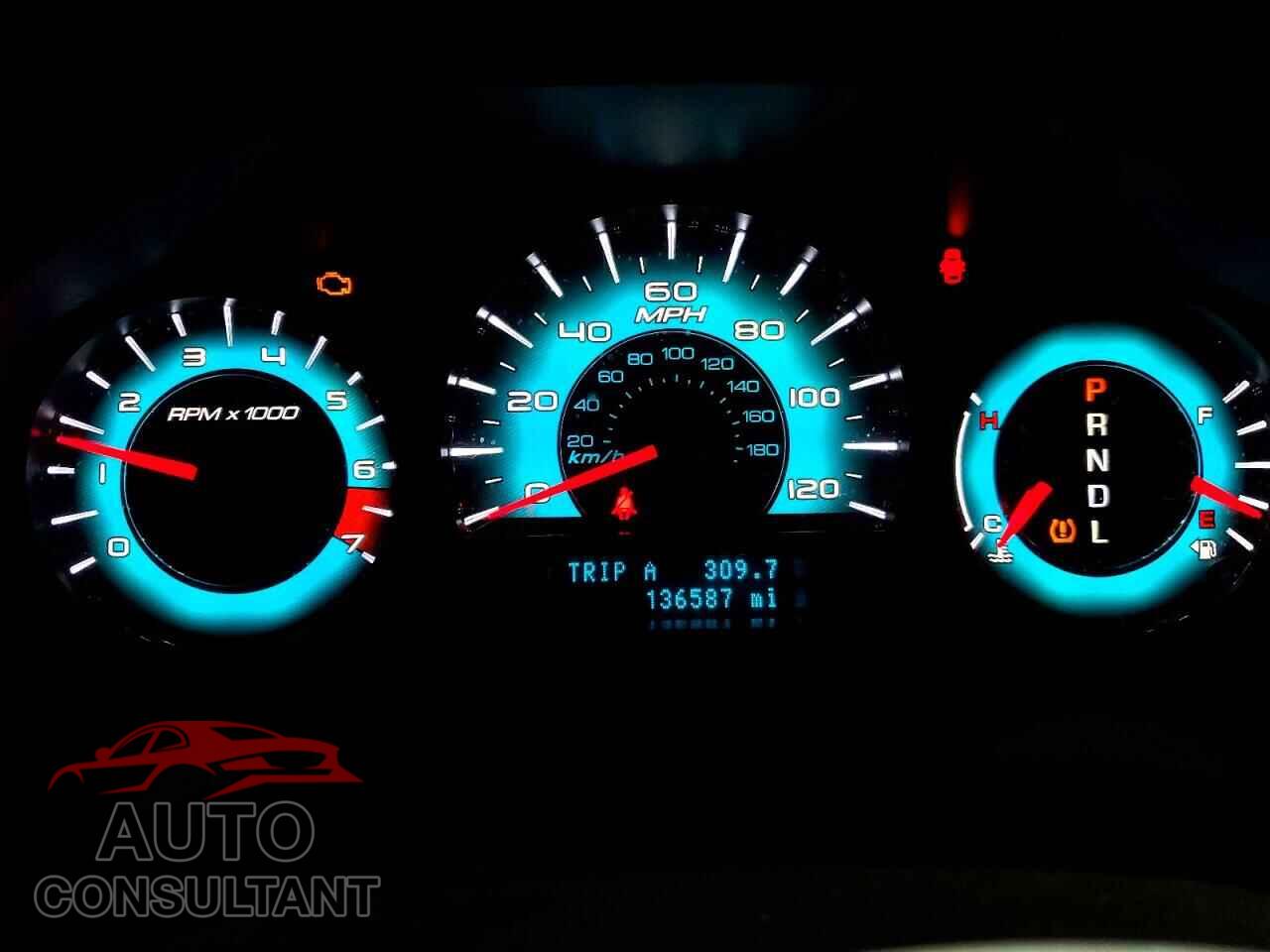 FORD FUSION 2010 - 3FAHP0HA7AR209013