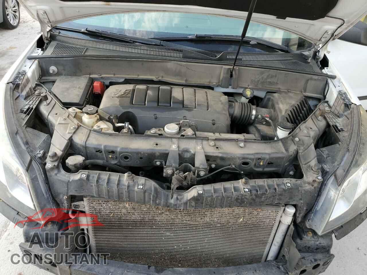 CHEVROLET TRAVERSE 2017 - 1GNKRFKD4HJ100262