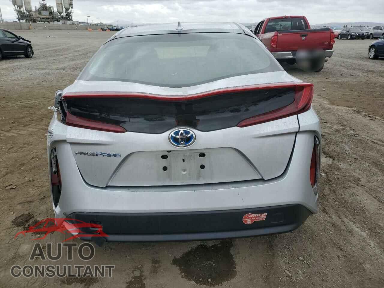 TOYOTA PRIUS 2017 - JTDKARFP2H3022123