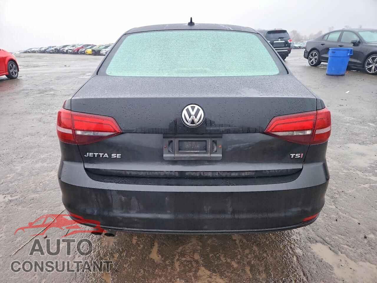 VOLKSWAGEN JETTA 2017 - 3VWB67AJ4HM413018