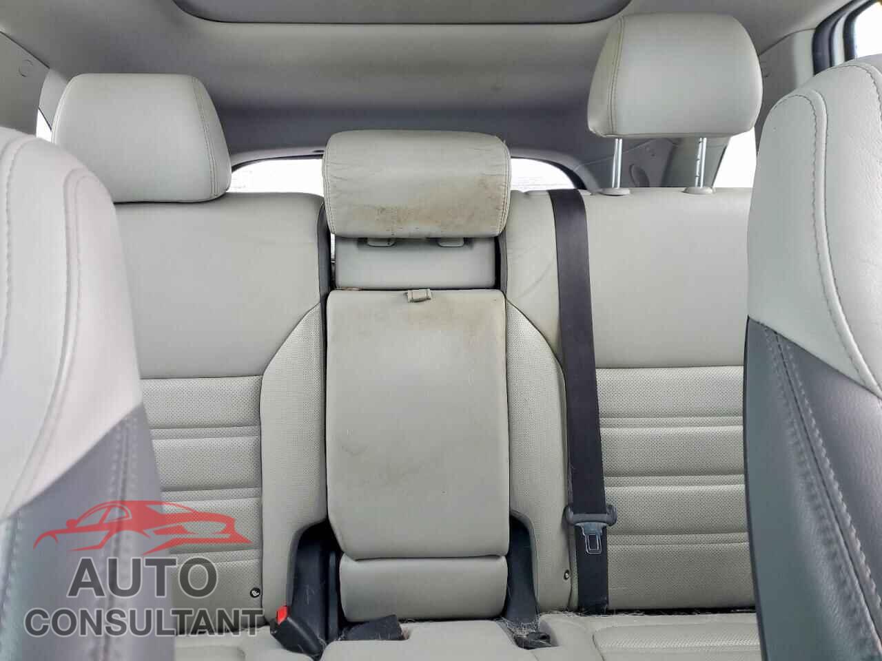 KIA SORENTO 2017 - 5XYPKDA59HG305352