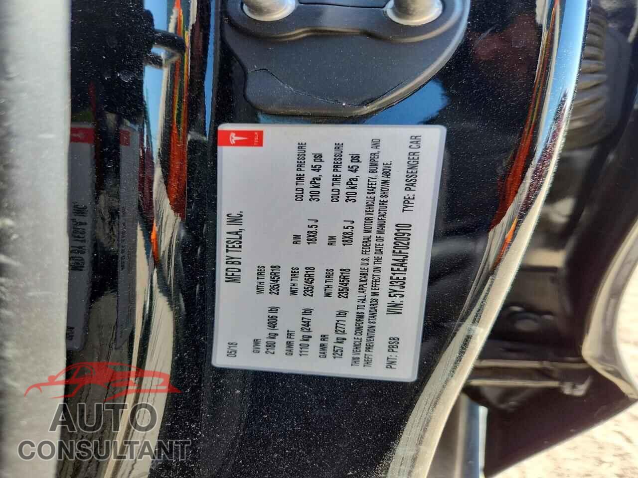 TESLA MODEL 3 2018 - 5YJ3E1EA4JF020910