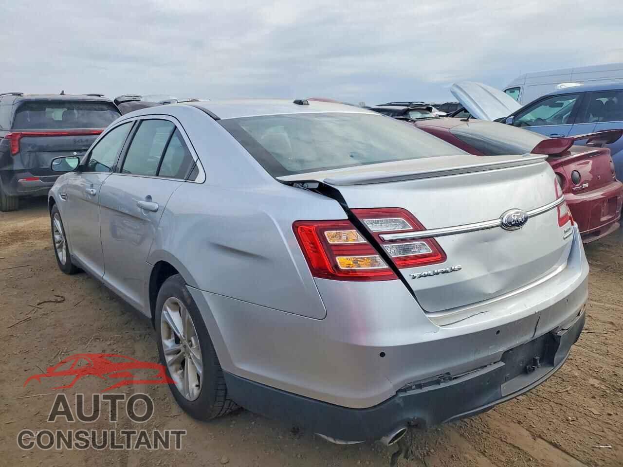 FORD TAURUS 2013 - 1FAHP2E88DG205948