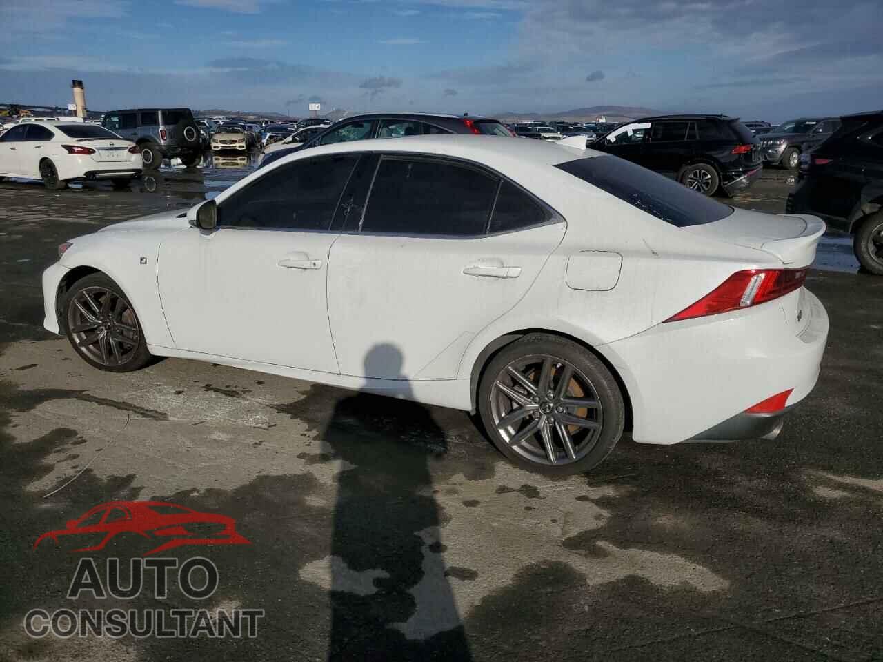 LEXUS IS 2016 - JTHBA1D28G5007345