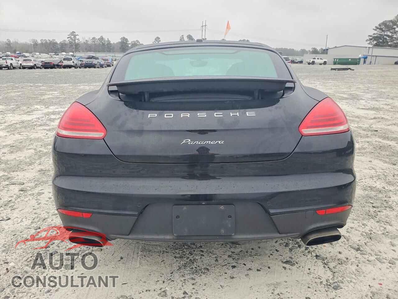 PORSCHE PANAMERA 2015 - WP0AA2A75FL006683
