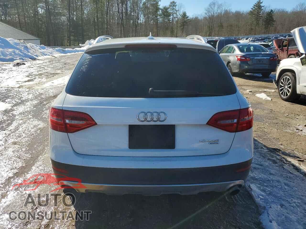 AUDI A4 2015 - WA1UFAFL2FA013692
