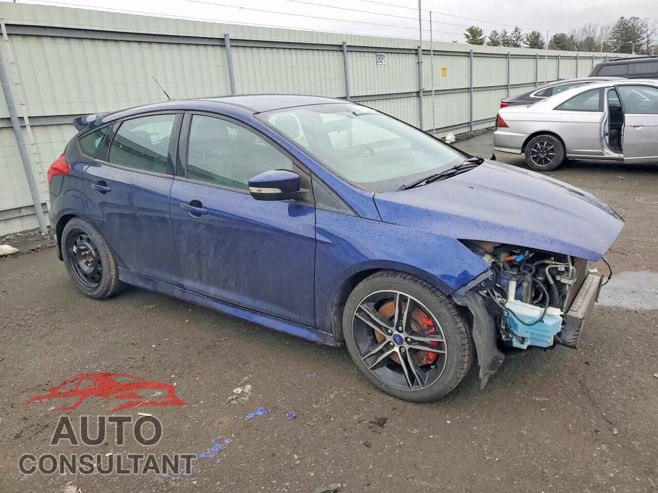 FORD FOCUS 2017 - 1FADP3L96HL240906