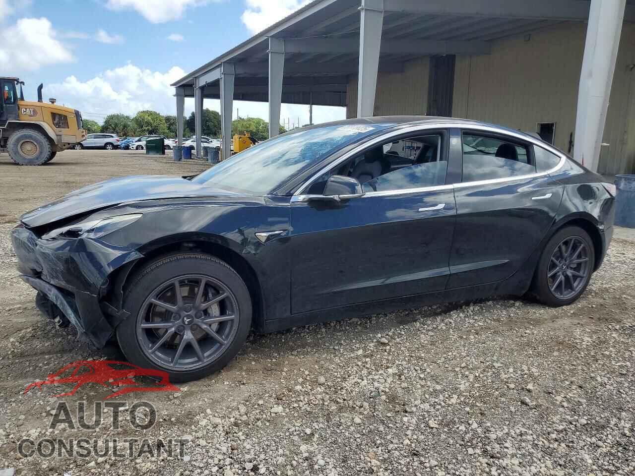 TESLA MODEL 3 2019 - 5YJ3E1EA6KF399751