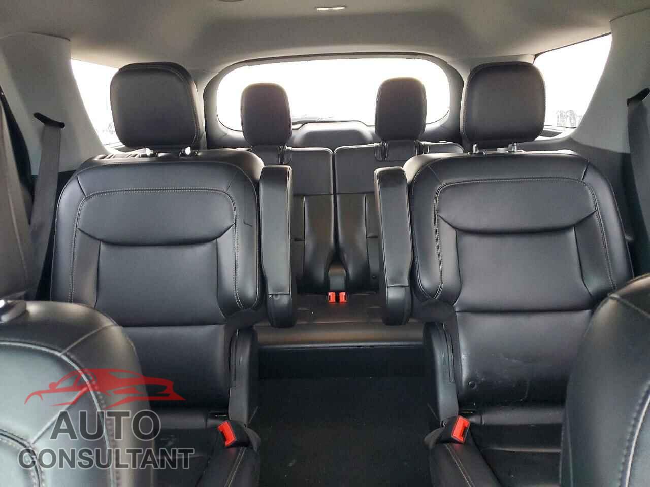 FORD EXPLORER 2023 - 1FMSK7DH4PGC25448