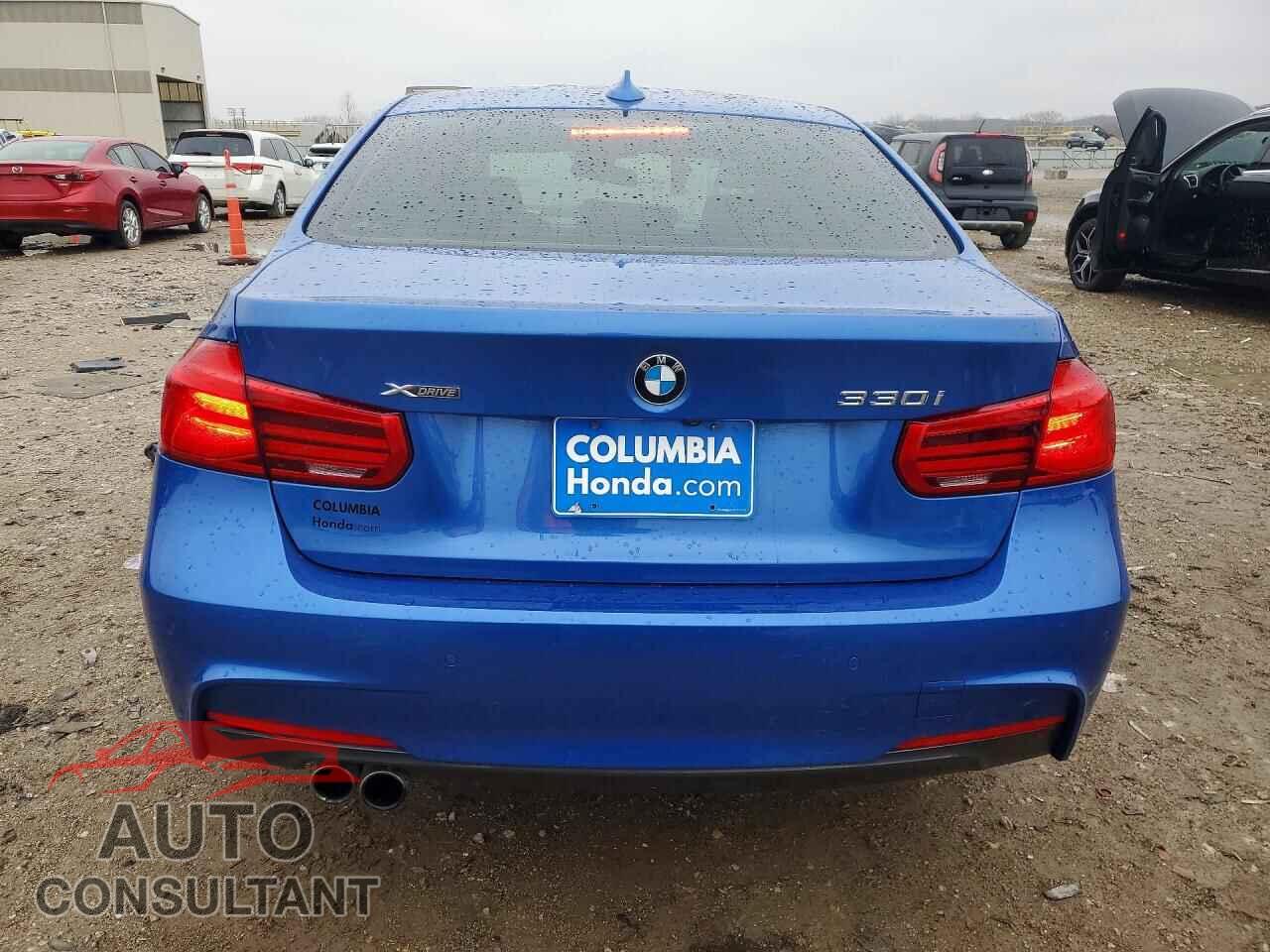 BMW 3 SERIES 2017 - WBA8D9G30HNU62582