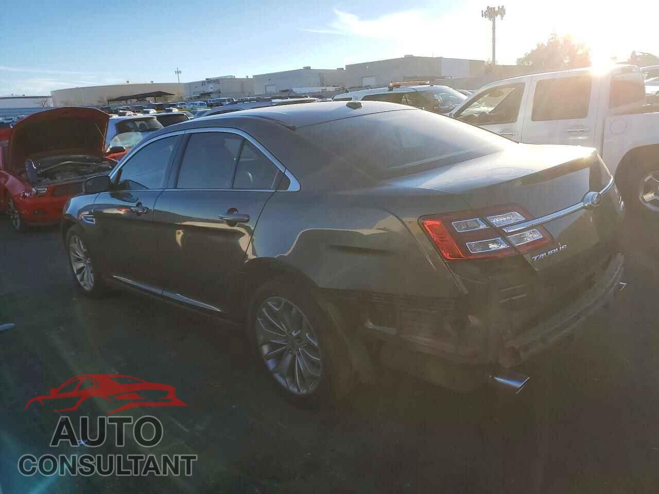 FORD TAURUS 2015 - 1FAHP2F89FG144417