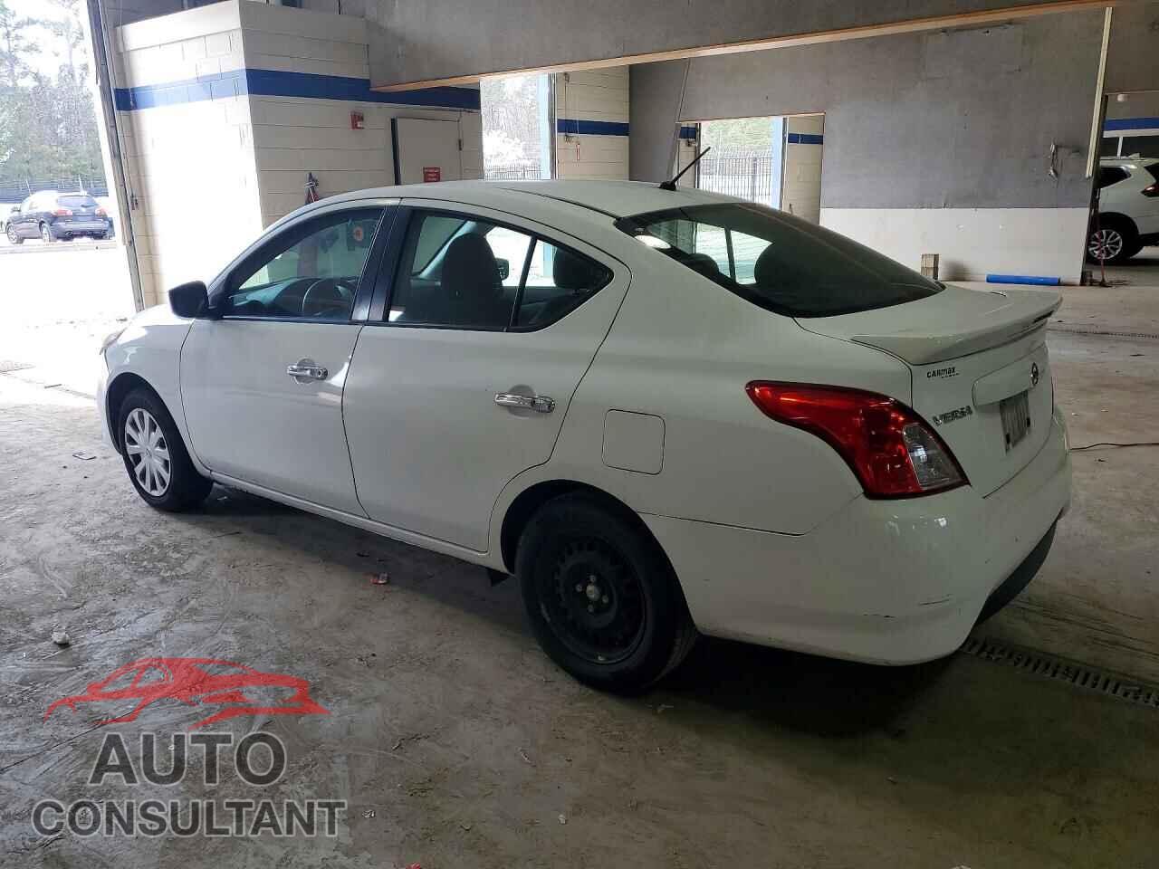 NISSAN VERSA 2019 - 3N1CN7AP2KL875432
