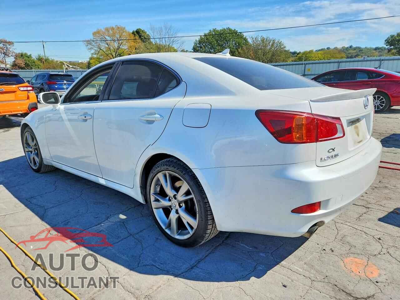 LEXUS IS 2010 - JTHBF5C23A5110321