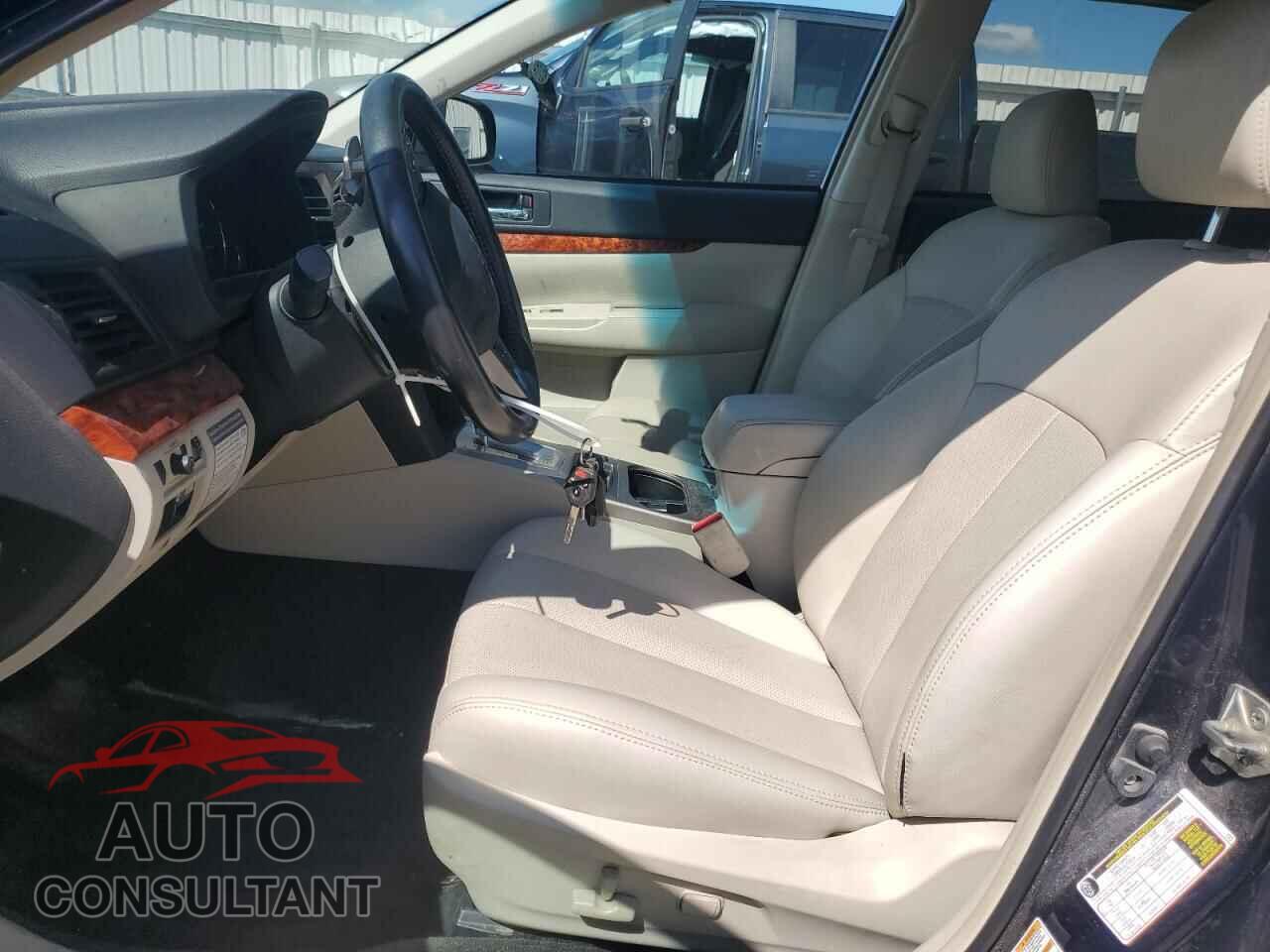 SUBARU OUTBACK 2012 - 4S4BRCLC9C3205143